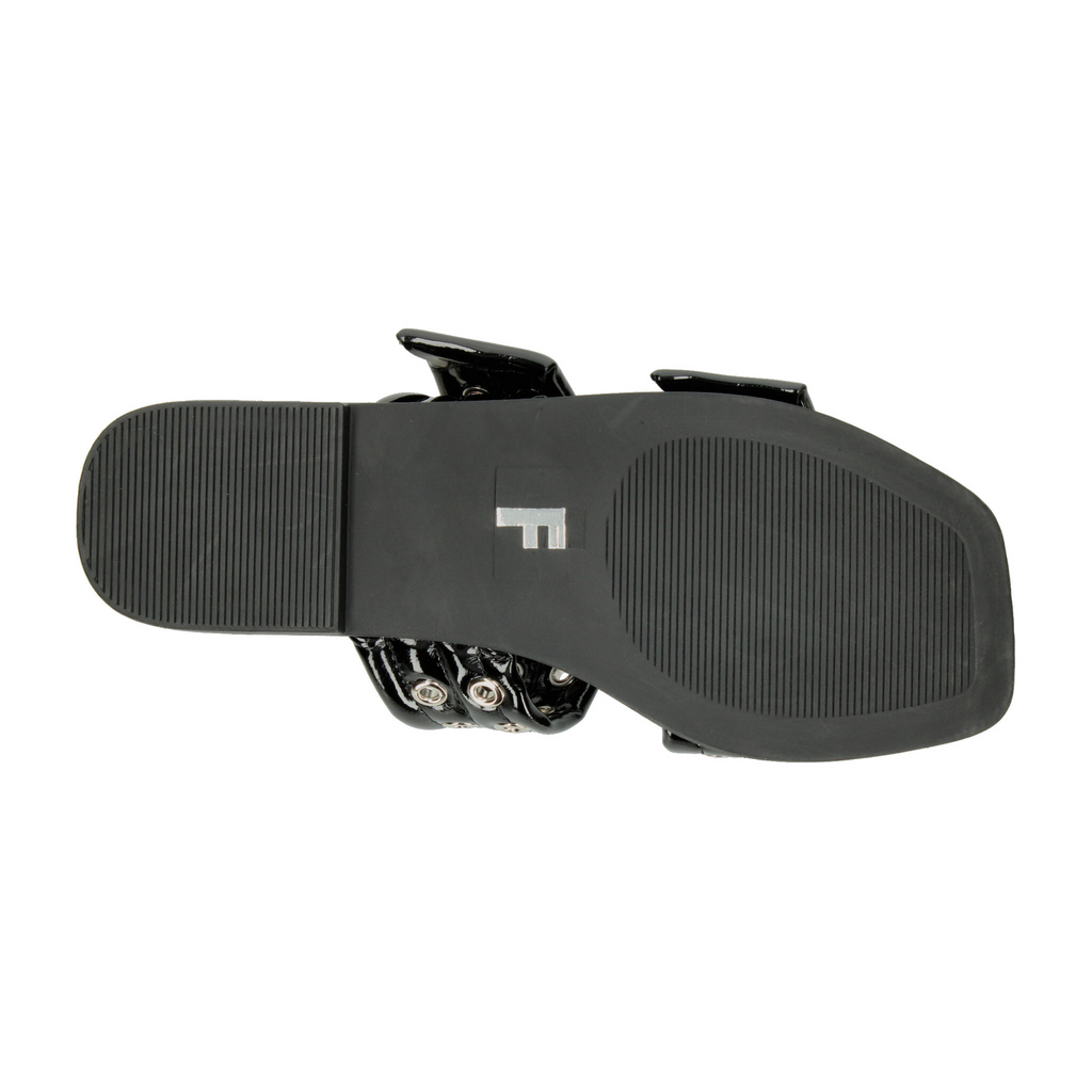 png_1500x1500_62361203