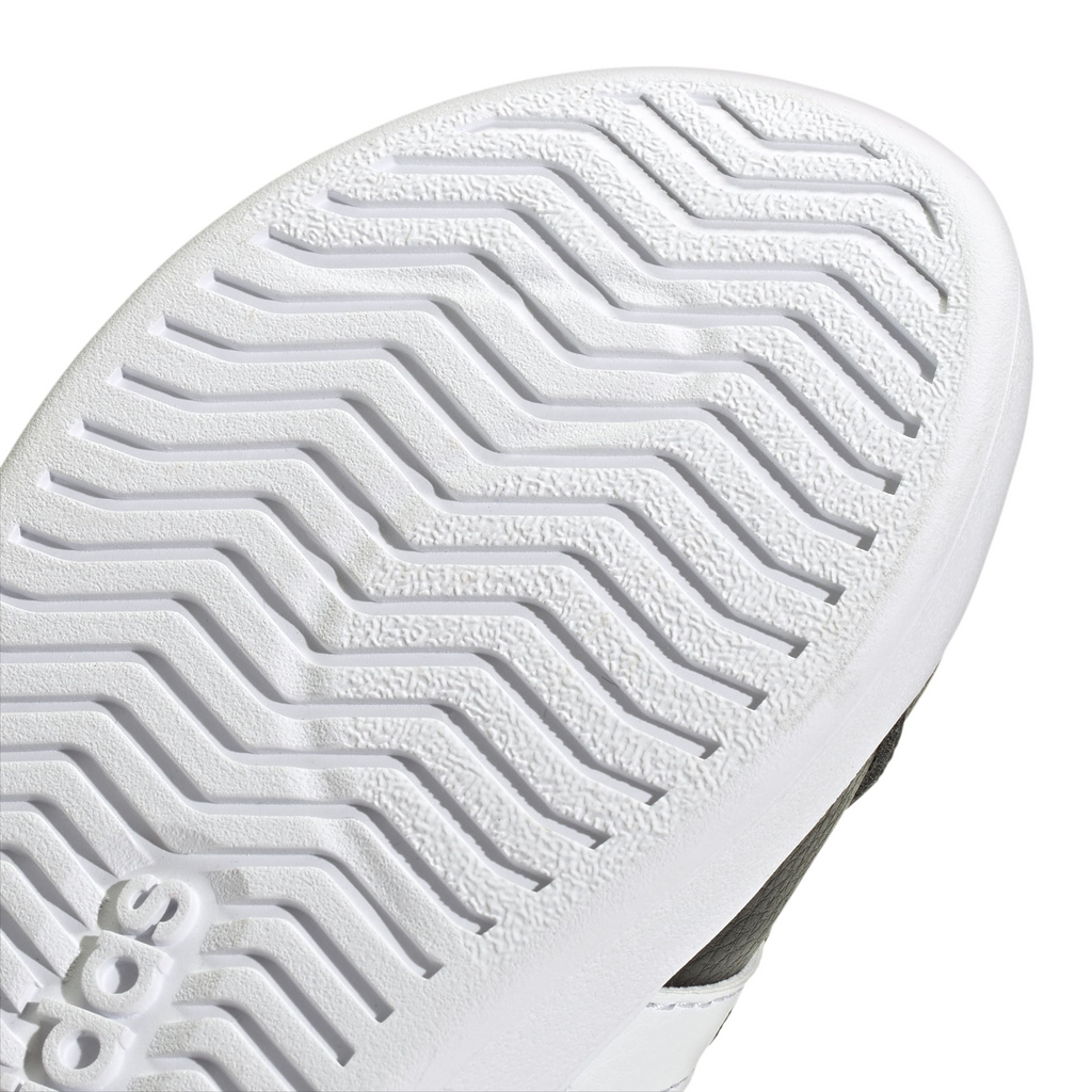 png_1500x1500_69455697