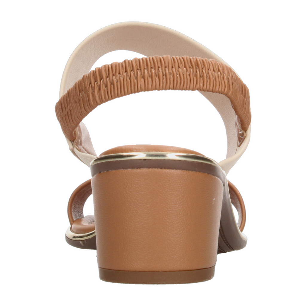 png_1500x1500_62805161